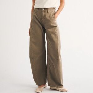 Abercrombie Barrel Jeans